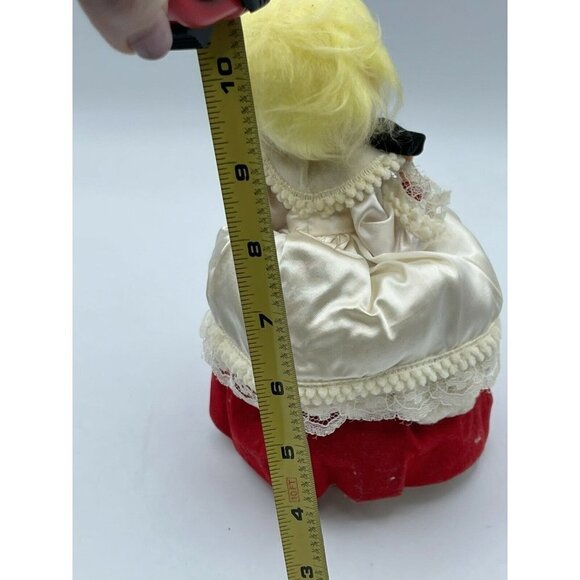 Vtg. Big Eyed Doll Made in Japan Christmas Musical Plays Silent Night Moves - Picture 6 of 9